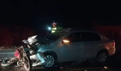 Acidente frontal na SE-230 deixa um morto em Feira Nova; motorista fugiu sem prestar socorro