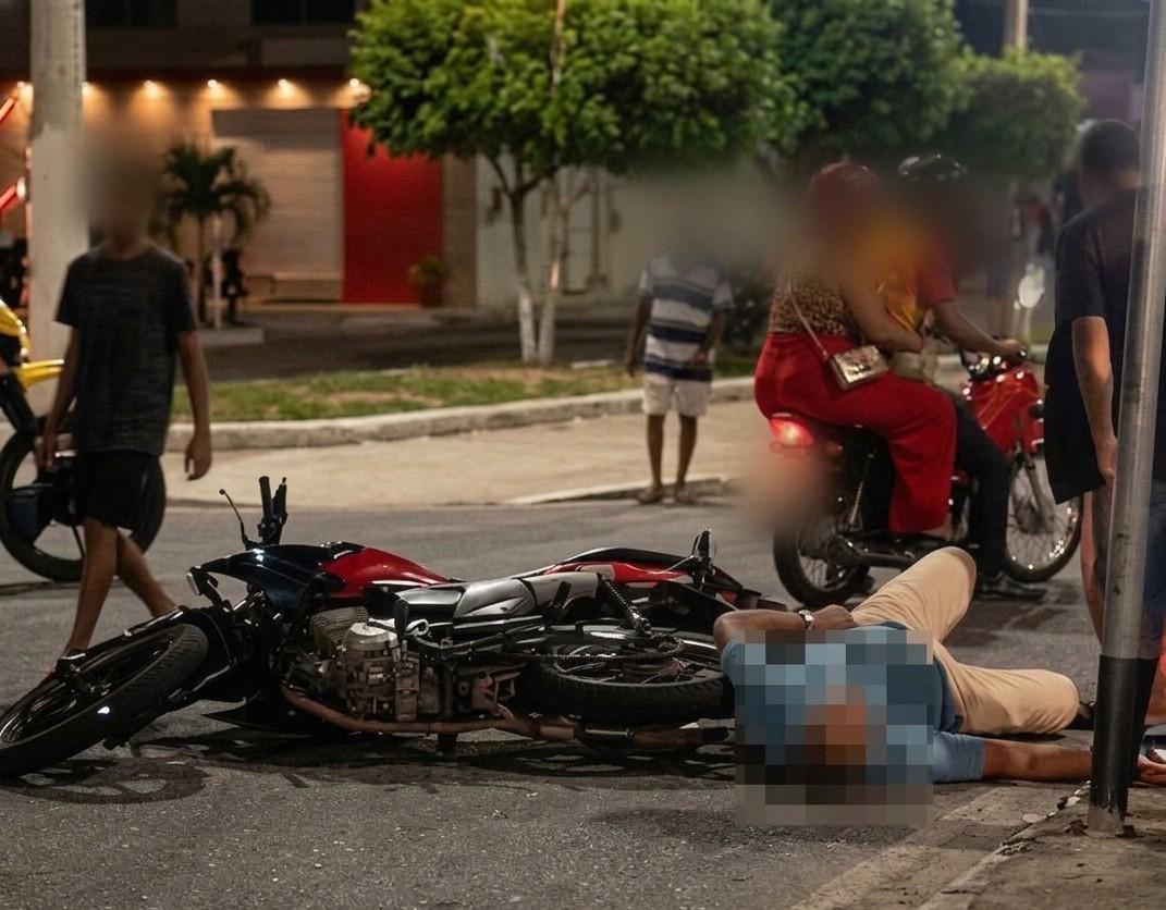 Delmiro Gouveia: Motociclista colide com cão e é hospitalizado na Avenida Antônio José da Costa